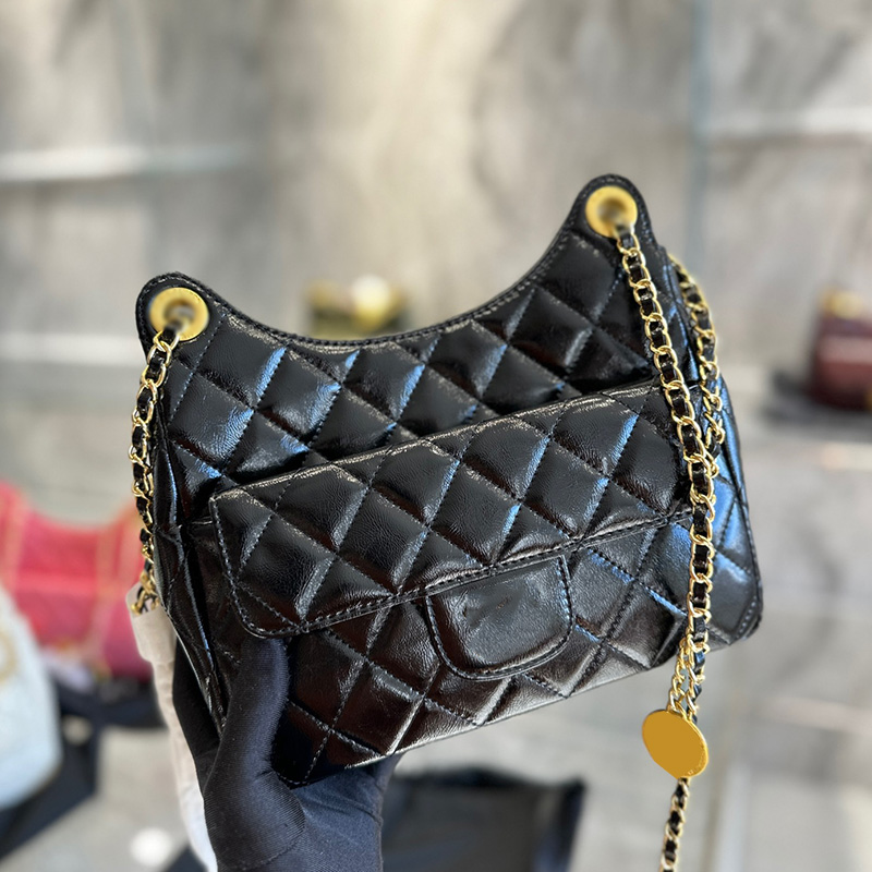 Luxury Designer Womens Calfskin Hobo Cross Body Bags Quilted Gold Metal Hardware Matelasse Shoulder Large Capacity Handbags White Pink Black Green Grey Red 23cm, Box
Luxury Designer Womens Calfskin Hobo Cross Body Bags Quilted Gold Metal Hardware Matelasse Shoulder Large Capacity Handbags White Pink Black Green Grey Red 23cm, Box