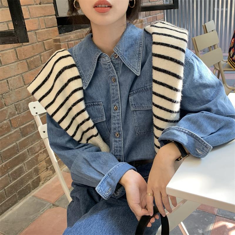 Women' Blouses Women Denim Shirt Blue Lapel Single Breasted Jean Spring Autumn Casual Loose Long Sleeve Shirts Top
Women' Blouses Women Denim Shirt Blue Lapel Single Breasted Jean Spring Autumn Casual Loose Long Sleeve Shirts Top