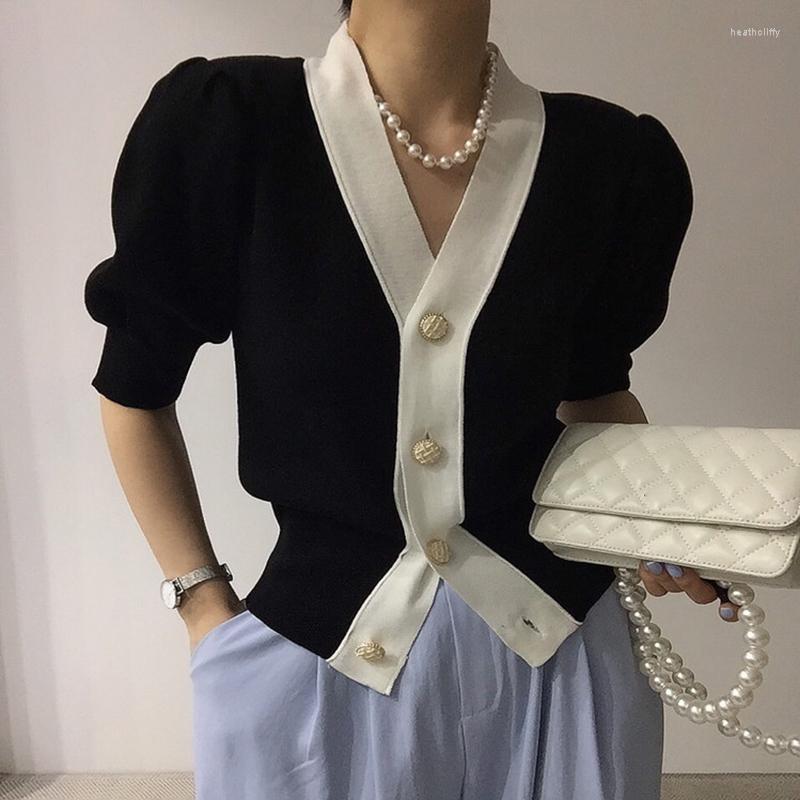 Women's Knits Korean Fashion Colorblock Knitting Cardigan For Women V Neck Puff Sleeve Slim Sweater Female Clothing Autumn 2022 Style X651, Black
Women's Knits Korean Fashion Colorblock Knitting Cardigan For Women V Neck Puff Sleeve Slim Sweater Female Clothing Autumn 2022 Style X651, Black