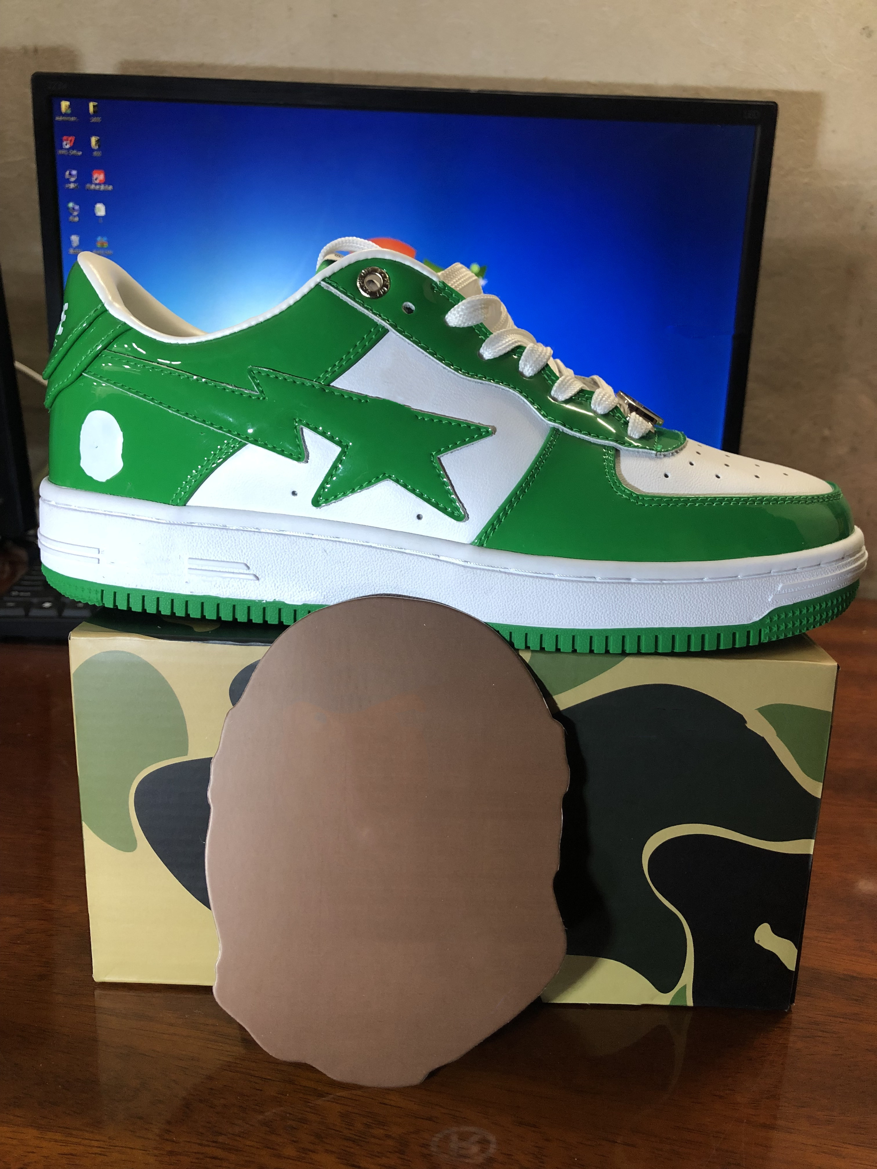 men women running shoes bapestas baped SK8 bapesta off Designer camo black white green red orange camouflage trainer sports sneakers classic platform shoe, Box
men women running shoes bapestas baped SK8 bapesta off Designer camo black white green red orange camouflage trainer sports sneakers classic platform shoe, Box
