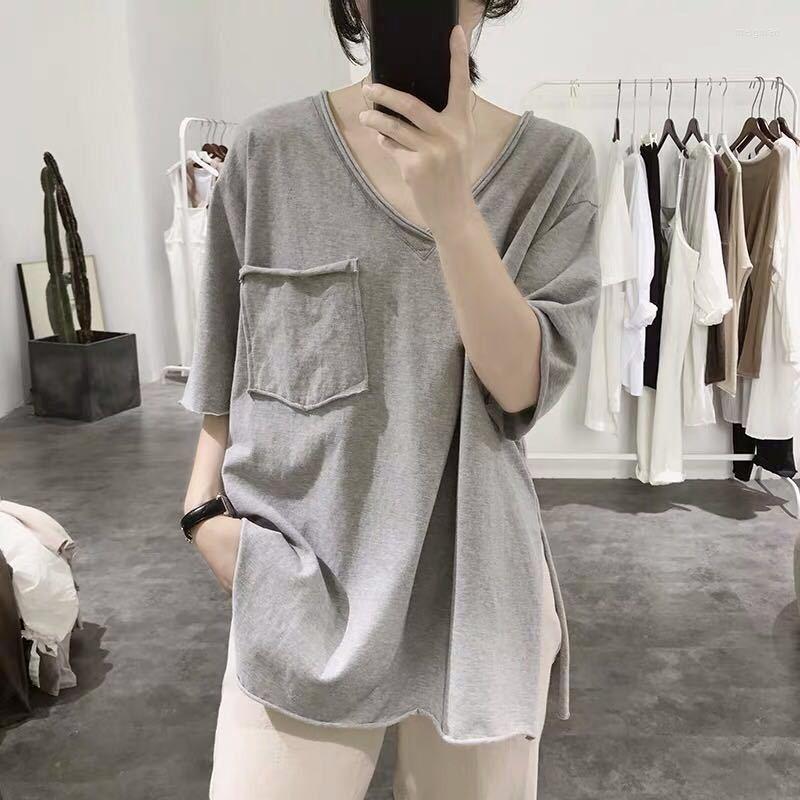 Women's T Shirts 95% Cotton Loose Women T-Shirts Summer 2022 Solid Pocket V-Neck Casual All Match Female Pulls Tops Tees, Black
Women's T Shirts 95% Cotton Loose Women T-Shirts Summer 2022 Solid Pocket V-Neck Casual All Match Female Pulls Tops Tees, Black