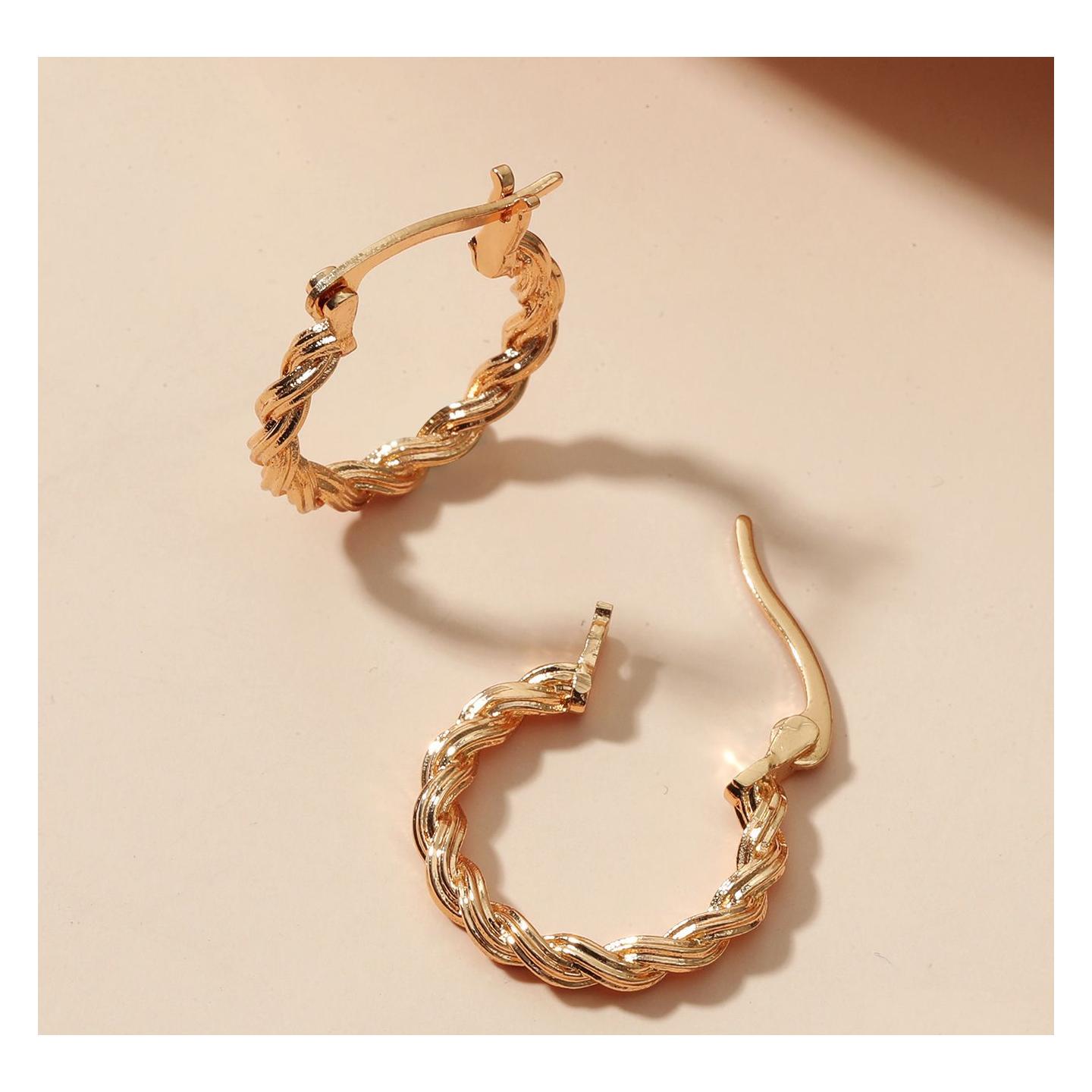 Hoop Huggie Fashion Jewelry Twist Hoop Circle Earrings For Women Geometric Buckle Drop Delivery Dh1J7
Hoop Huggie Fashion Jewelry Twist Hoop Circle Earrings For Women Geometric Buckle Drop Delivery Dh1J7