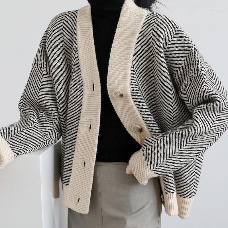 Women's Knits Winter Beige Striped Cardigan Sweater Women With Buttons Oversize Jacket Loose Thick Warm Knitted 2022
Women's Knits Winter Beige Striped Cardigan Sweater Women With Buttons Oversize Jacket Loose Thick Warm Knitted 2022