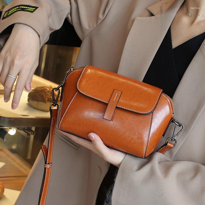 Evening Bags Gneuine Oil Leather Retro England Women Shoulder Bag Ladies Purse And Handbags Designer Cowhide Shell Flap, Black
Evening Bags Gneuine Oil Leather Retro England Women Shoulder Bag Ladies Purse And Handbags Designer Cowhide Shell Flap, Black