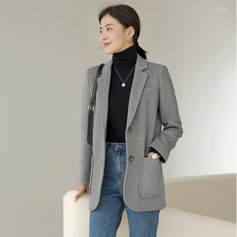 Women's Suits Blazers Women 51% Wool Classic Design Pockets Single Button Ladies Coat Vintage Fashion, Picture shown
Women's Suits Blazers Women 51% Wool Classic Design Pockets Single Button Ladies Coat Vintage Fashion, Picture shown