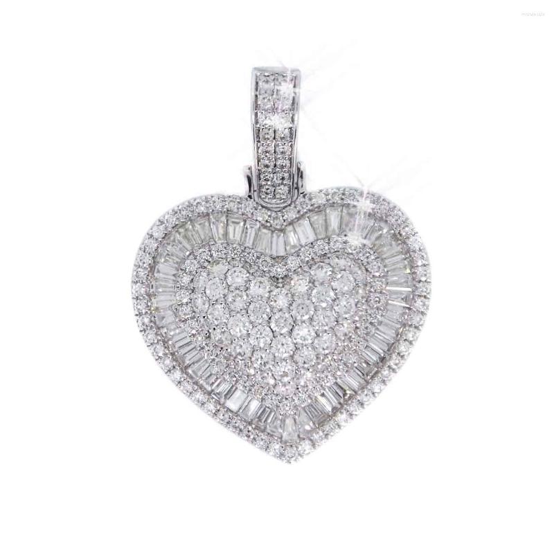 Choker 2022 Valentine's Day Gift Fashion Jewelry For Girlfriend Iced Out Bling CZ Heart Pendant Necklace With Rope 3mm Tennis Chain
Choker 2022 Valentine's Day Gift Fashion Jewelry For Girlfriend Iced Out Bling CZ Heart Pendant Necklace With Rope 3mm Tennis Chain