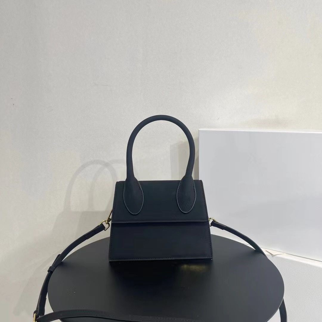Luxury Shoulder The Tote Bag Designer Women canvas leather Crossbody Handbags With strap Black Pink Totes Bags Handbag, Extra freight
Luxury Shoulder The Tote Bag Designer Women canvas leather Crossbody Handbags With strap Black Pink Totes Bags Handbag, Extra freight