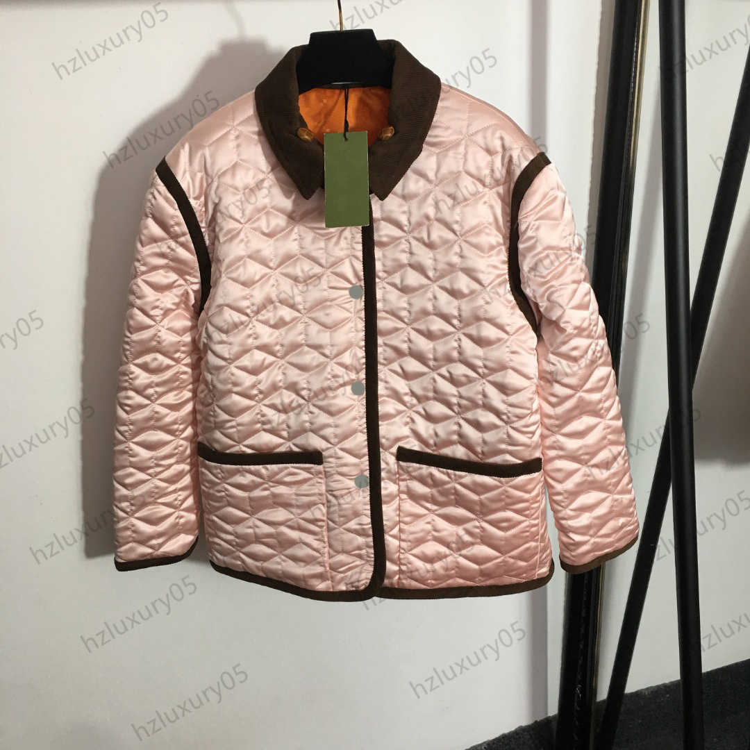 Womens Jacket Diamond Check Pattern Contrasting Color Stripes Buttons Jackets Reversible Quilted Thicken Warm Coats Autumn Winter Fashion Women Apparel 2 Colors
Womens Jacket Diamond Check Pattern Contrasting Color Stripes Buttons Jackets Reversible Quilted Thicken Warm Coats Autumn Winter Fashion Women Apparel 2 Colors