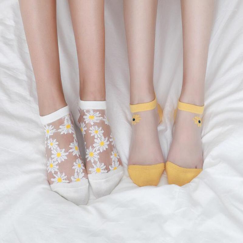 Women Socks Korea Daisy Transparent Thin Chiffon Ankle Harajuku Short Flower Funny Female Streetwear Calcetines, White
Women Socks Korea Daisy Transparent Thin Chiffon Ankle Harajuku Short Flower Funny Female Streetwear Calcetines, White