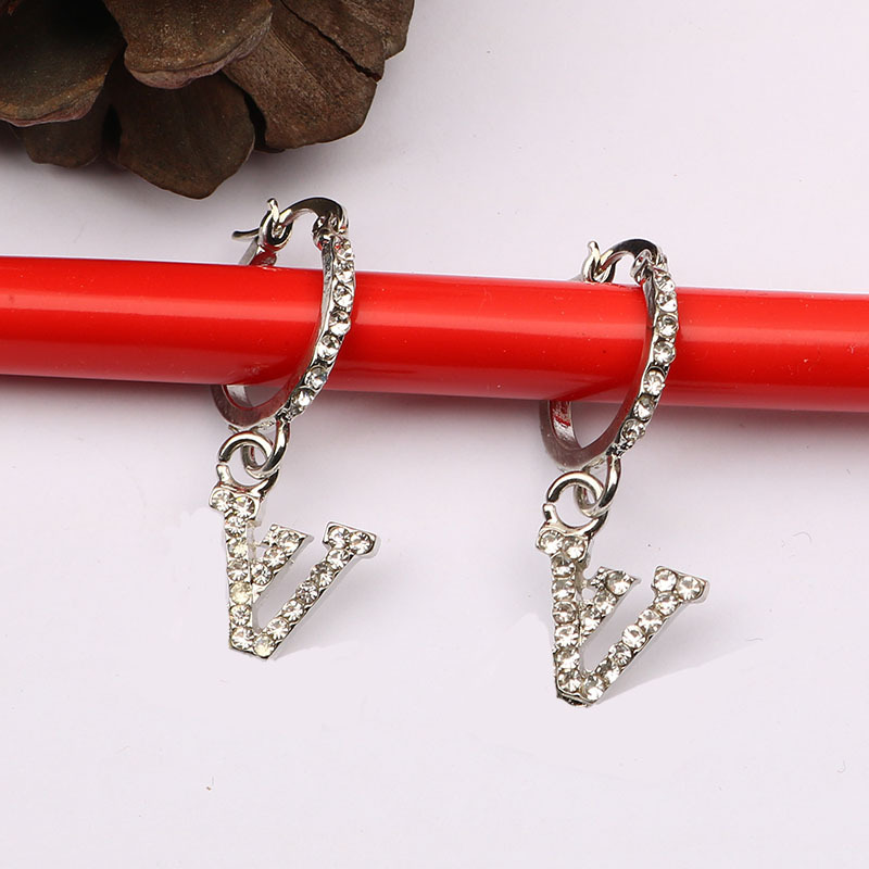 Luxury stud earrings woman designers earring Various letter jewelry women 18k diamond Valentine Wedding Gifts
Luxury stud earrings woman designers earring Various letter jewelry women 18k diamond Valentine Wedding Gifts