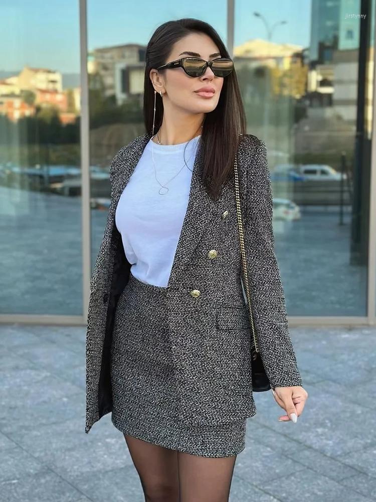 Two Piece Dress Foridol White Black Double Breasted Women Winter Coat Blazer Suit Office Mini Skirt Back Zip Set Fall Outfit Vintage
Two Piece Dress Foridol White Black Double Breasted Women Winter Coat Blazer Suit Office Mini Skirt Back Zip Set Fall Outfit Vintage