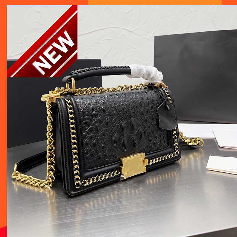 Women's Brand Designers Shoulder Bags Fashion Classic Cowhide Flip Tote Bags Green Black and White Color Gold Chain Strap Crossbody Bag Factory direct sales
Women's Brand Designers Shoulder Bags Fashion Classic Cowhide Flip Tote Bags Green Black and White Color Gold Chain Strap Crossbody Bag Factory direct sales