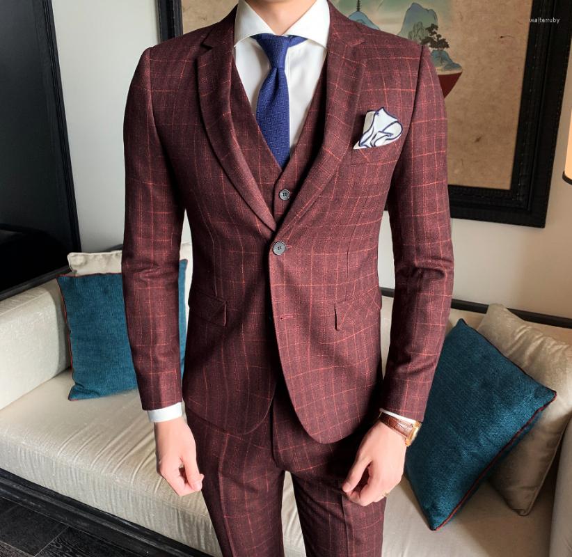 Men's Suits 2022 Latest Custom Made Plaid Men Burgundy Wedding 3Pcs Jacket Pants Vest Party Wear Men's Clothing Blazer Trousers, As the image
Men's Suits 2022 Latest Custom Made Plaid Men Burgundy Wedding 3Pcs Jacket Pants Vest Party Wear Men's Clothing Blazer Trousers, As the image