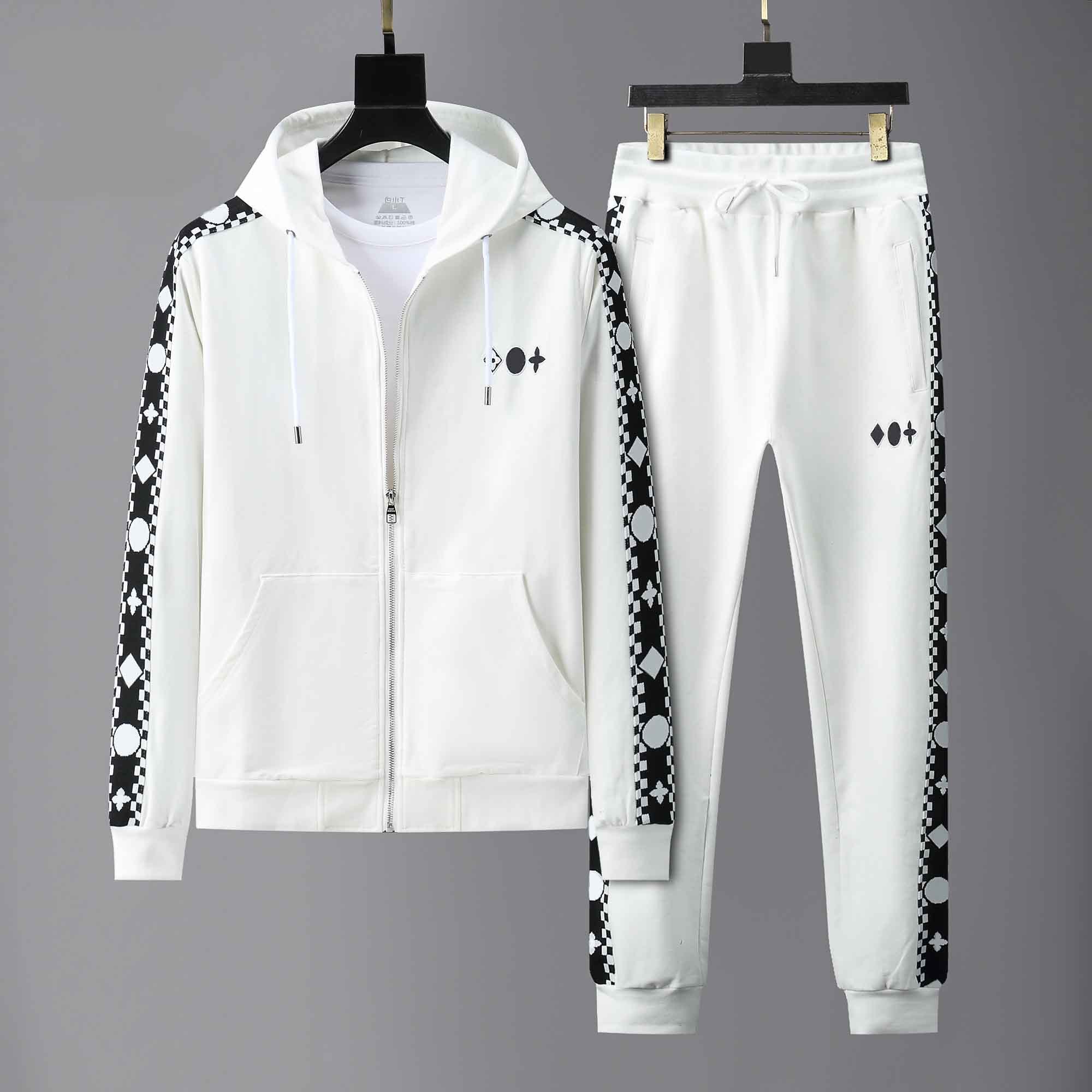 2023 Men's Tracksuits Sweatshirts Sweat Suits Men Hoodies Tracksuit Jackets Sets Medusa Sportswear Luxury Sports Suit M-3XL HYG
2023 Men's Tracksuits Sweatshirts Sweat Suits Men Hoodies Tracksuit Jackets Sets Medusa Sportswear Luxury Sports Suit M-3XL HYG