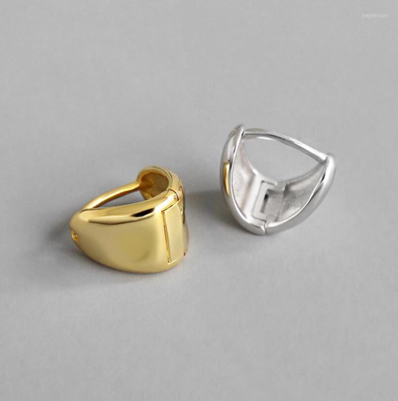 Hoop Earrings S925 Sterling Silver INS Minimalist Triangle Geometric Femal Earring Small For Women
Hoop Earrings S925 Sterling Silver INS Minimalist Triangle Geometric Femal Earring Small For Women