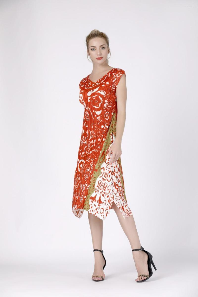 Casual Dresses SELLING Miyake Fashion Fold Print Dress With Sleevesless V-neck Pleated A-Line IN STOCK, Photo color
Casual Dresses SELLING Miyake Fashion Fold Print Dress With Sleevesless V-neck Pleated A-Line IN STOCK, Photo color