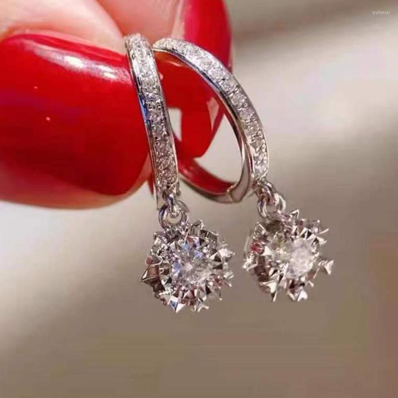 Dangle Earrings WPB S925 Sterling Silver Women Sunflower Diamonds Bright Jewelry For Girls' Holiday Gift Party
Dangle Earrings WPB S925 Sterling Silver Women Sunflower Diamonds Bright Jewelry For Girls' Holiday Gift Party