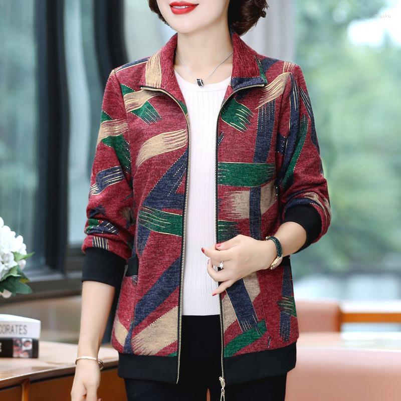 Women's Jackets 2022 5XL Women's Short Jacket Middle-Aged Spring Autumn Outerwear Feminino Long-Sleeved Printing Coat Female, Red
Women's Jackets 2022 5XL Women's Short Jacket Middle-Aged Spring Autumn Outerwear Feminino Long-Sleeved Printing Coat Female, Red