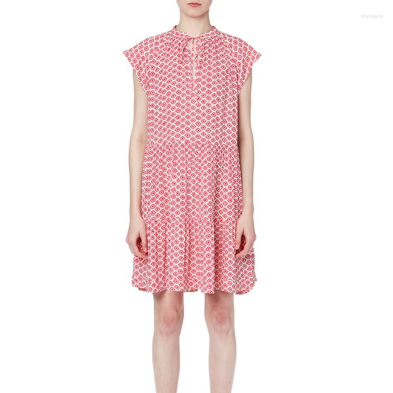 Casual Dresses Summer 2022 Women Sleeveless Robe Lace-up Pink Dot Printed Pleated Mini Dress
Casual Dresses Summer 2022 Women Sleeveless Robe Lace-up Pink Dot Printed Pleated Mini Dress
