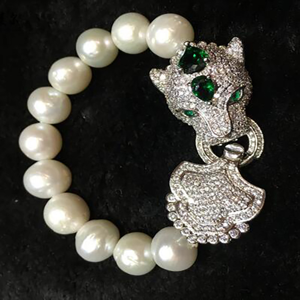 Fashion Jewelry white freshwater pearl near round 10-11mm bracelet leopard clasp wholesale nature beads
Fashion Jewelry white freshwater pearl near round 10-11mm bracelet leopard clasp wholesale nature beads
