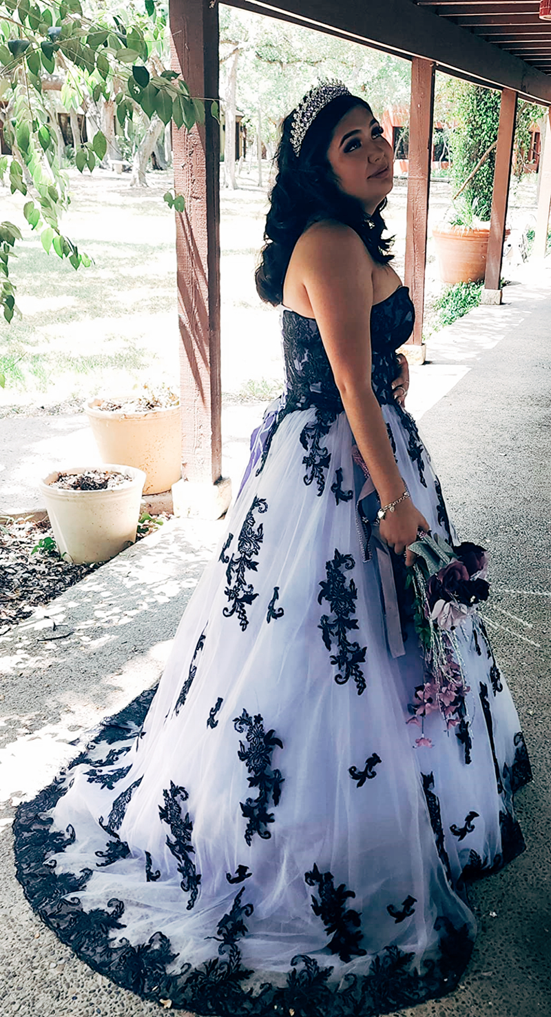 Vintage Black And White Wedding Gowns Gothic Bridal Dresses A Line Lace Appliques Sweetheart Sleeveless Lace-up Plus Size Vestido De Novia 2023