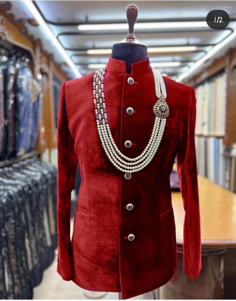 Men's Suits Luxury Velvet Mandarin Collar Men Wedding Groom Party Dress 2 Piece Costume Homme Business Single Breasted Outfits For Man, Red
Men's Suits Luxury Velvet Mandarin Collar Men Wedding Groom Party Dress 2 Piece Costume Homme Business Single Breasted Outfits For Man, Red