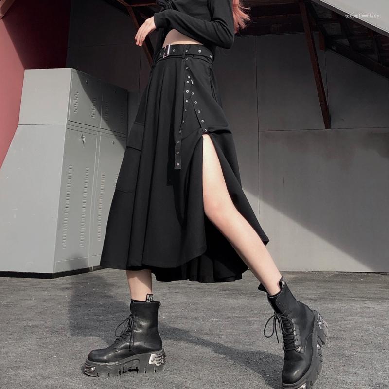 Skirts Black Vintage Gothic Skirt Women Korean Pockets Party Long Y2k Female High Street Design Sashes Split Victorian 2022
Skirts Black Vintage Gothic Skirt Women Korean Pockets Party Long Y2k Female High Street Design Sashes Split Victorian 2022