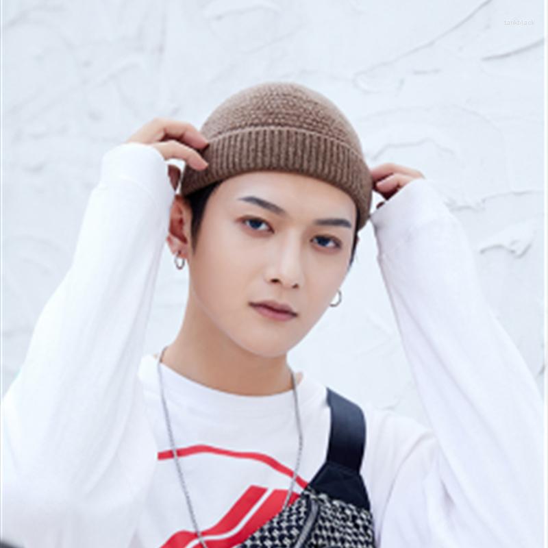 Berets Winter Beret Women Knitting Warm Solid Acrylic Hat Portable Outdoor Cap Men HipHop Retro Short Thread Brimless Beanie Unisex, Red
Berets Winter Beret Women Knitting Warm Solid Acrylic Hat Portable Outdoor Cap Men HipHop Retro Short Thread Brimless Beanie Unisex, Red