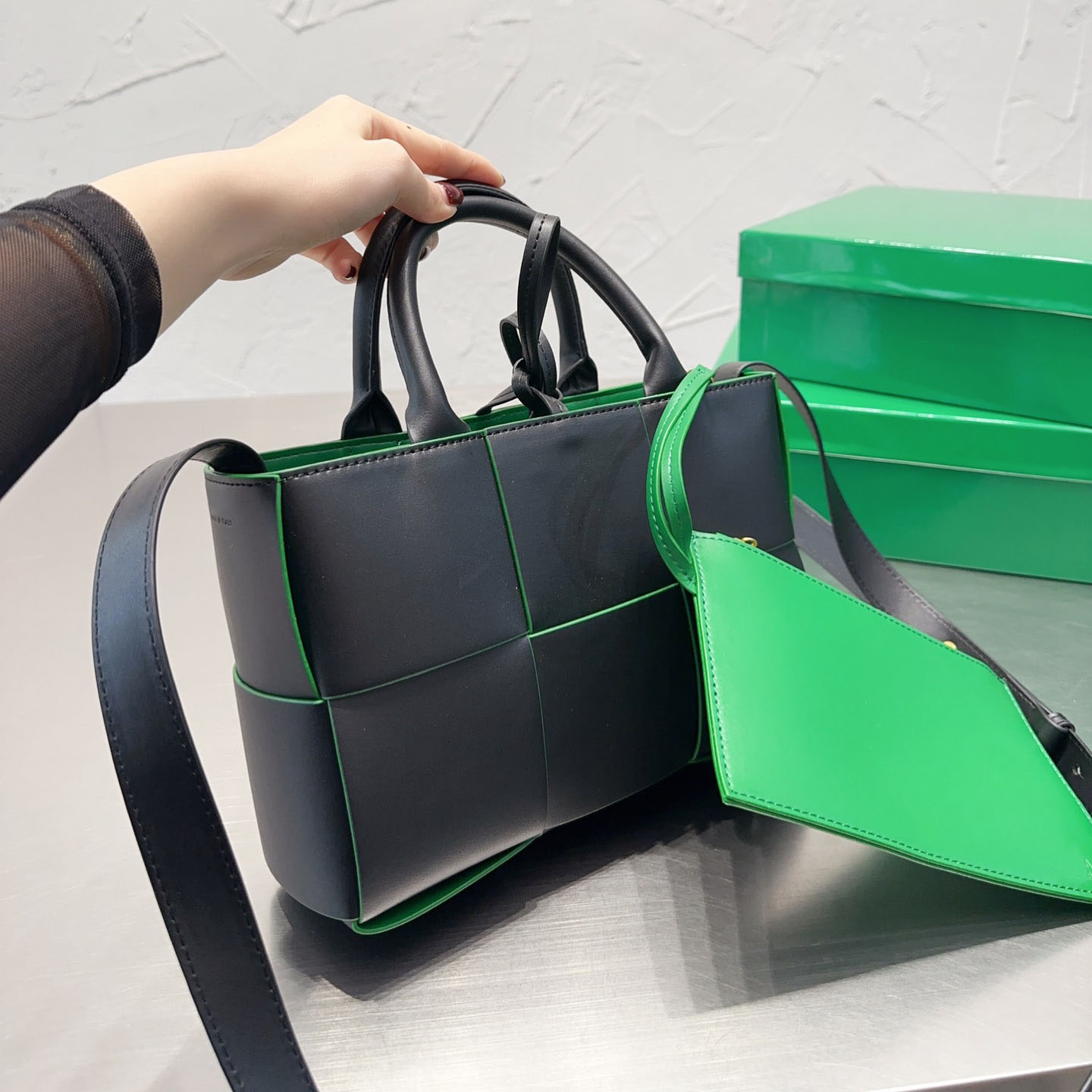 Luxury designer bags women handbag fashion shoulder bags crossbody bag classic leather thick chain braided square pillow bagss gift very good nice, Yellow
Luxury designer bags women handbag fashion shoulder bags crossbody bag classic leather thick chain braided square pillow bagss gift very good nice, Yellow