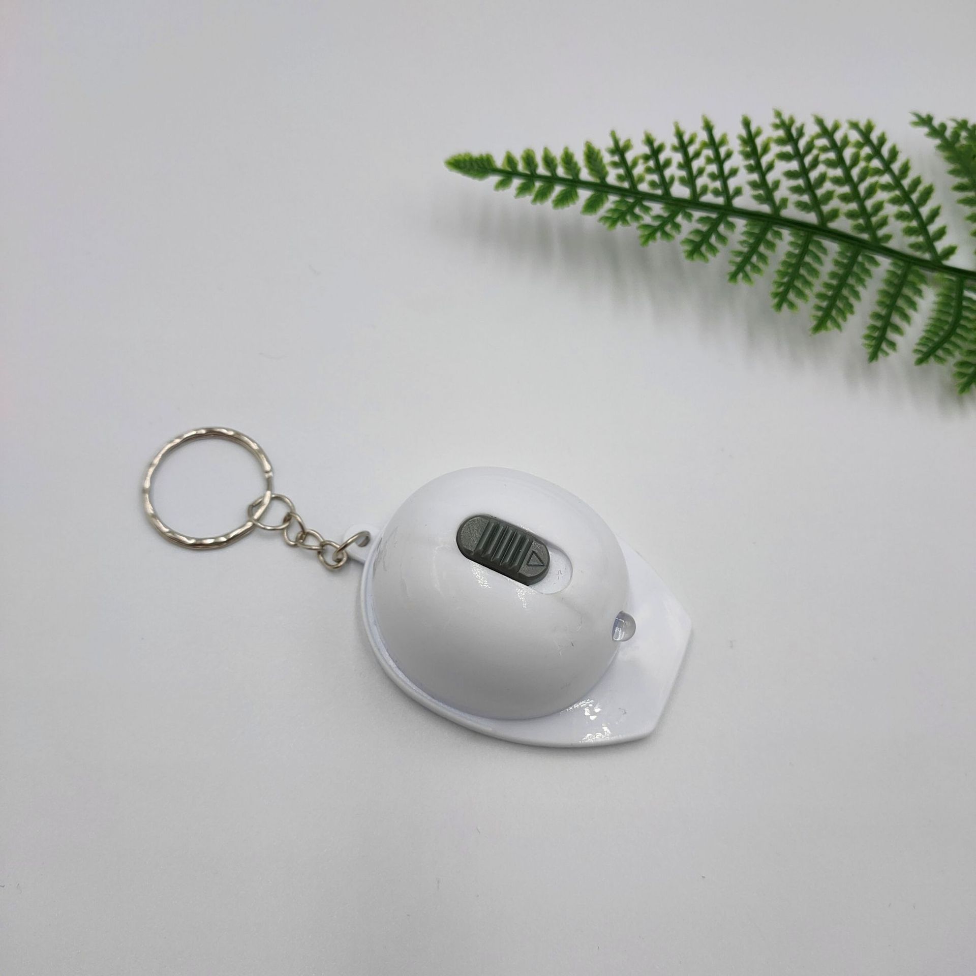 Creative Safety Hat Bottle Opener Keychain Flashlight Keychain Pendant Promotional Gift Keyring Key Chain Custom Logo