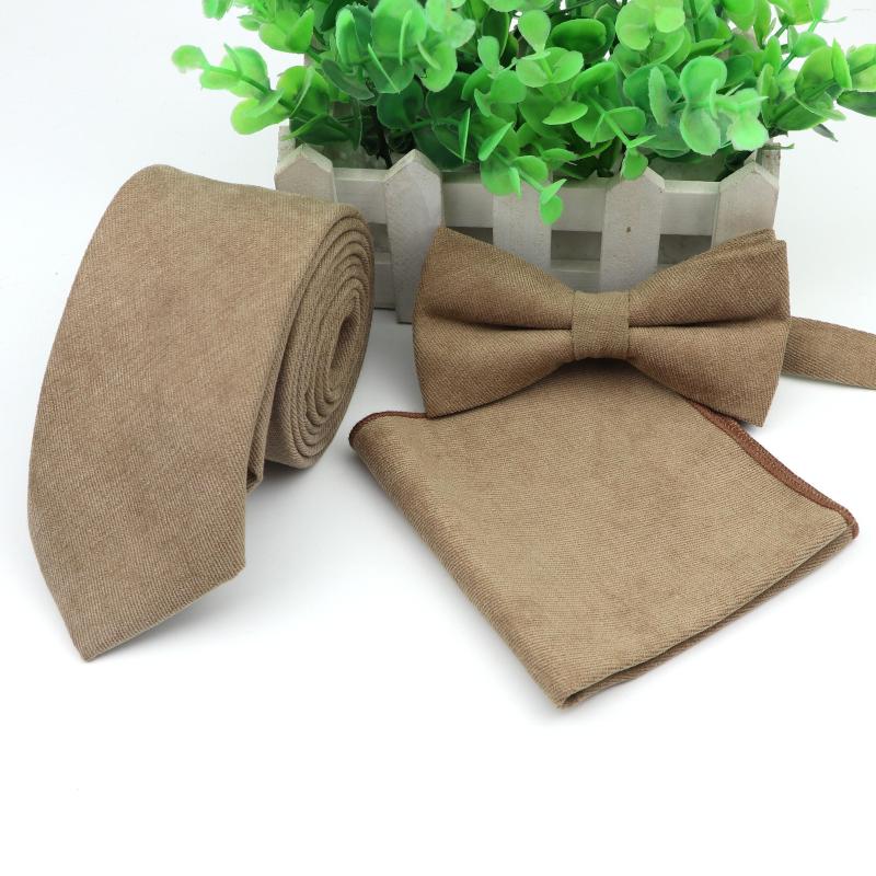 Bow Ties Solid Color Mens Leather Velvet Polyester Tie Set Suit Striped Skinny Pocket Square Handkerchief Butterfly Lots
Bow Ties Solid Color Mens Leather Velvet Polyester Tie Set Suit Striped Skinny Pocket Square Handkerchief Butterfly Lots