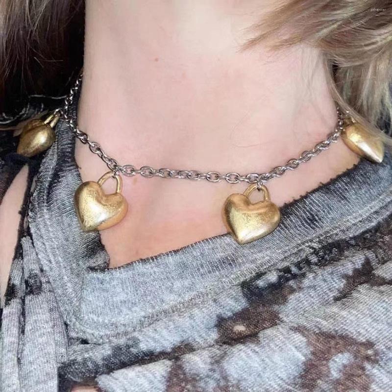 Choker 2022 Trend Metal Heart Necklace For Women Vintage Cool Charm Clavicle Chain Hip Hop Street Accessories Fashion Jewelry
Choker 2022 Trend Metal Heart Necklace For Women Vintage Cool Charm Clavicle Chain Hip Hop Street Accessories Fashion Jewelry