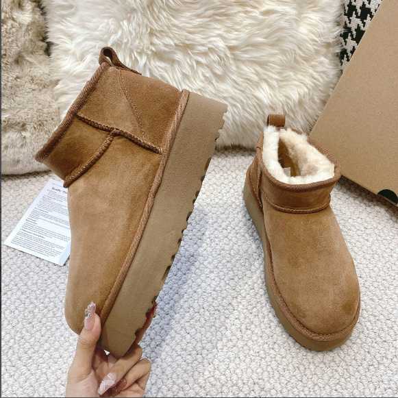 Boots Women Classic Mini Platform Boot Ultra Matte Fur Snow Suede Wool Blend Comfort Winter Designer Ankle Booties Size 35-40ugg sdfff, Color 3
Boots Women Classic Mini Platform Boot Ultra Matte Fur Snow Suede Wool Blend Comfort Winter Designer Ankle Booties Size 35-40ugg sdfff, Color 3