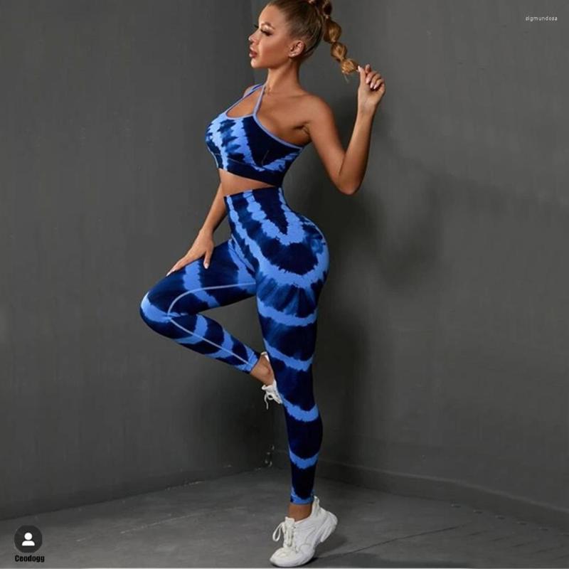Active Sets One Shoulder Women' Yoga Set Tracksuit Female Clothing Tie-dye Sportswear High Waist Athletic Leggings Workout Bra Tight, Blue set
Active Sets One Shoulder Women' Yoga Set Tracksuit Female Clothing Tie-dye Sportswear High Waist Athletic Leggings Workout Bra Tight, Blue set