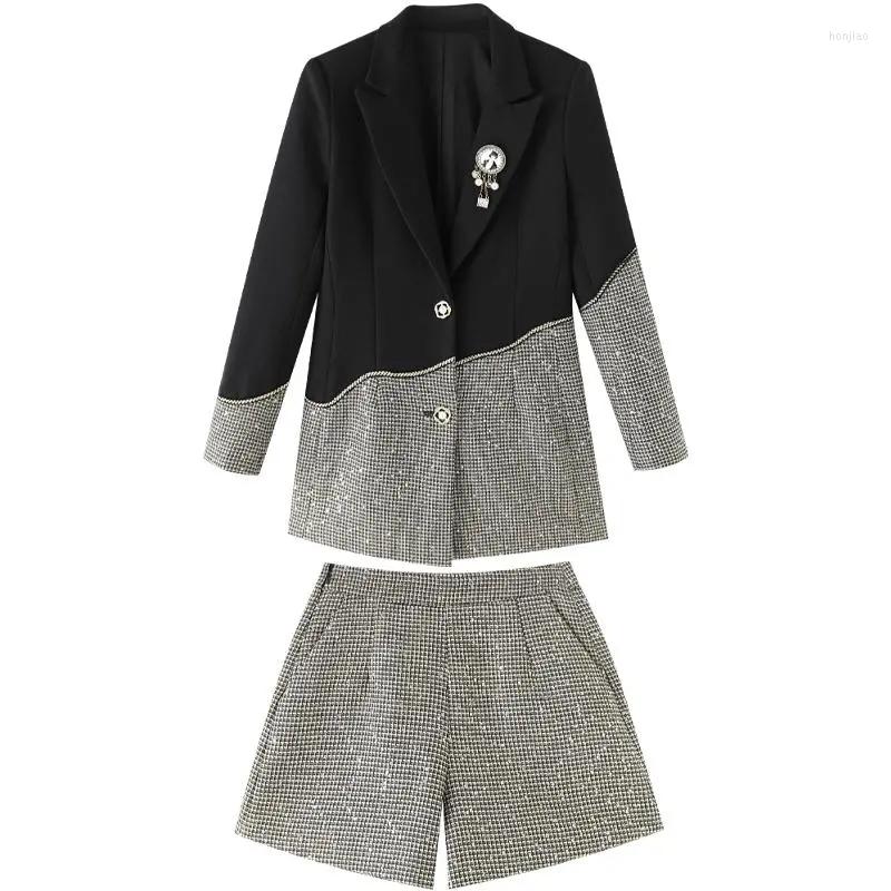 Women' Tracksuits Two-Piece Sets Women' Autumn Winter Stitching Shiny Mid-Length Coat Shorts Suits Ladies, Black
Women' Tracksuits Two-Piece Sets Women' Autumn Winter Stitching Shiny Mid-Length Coat Shorts Suits Ladies, Black