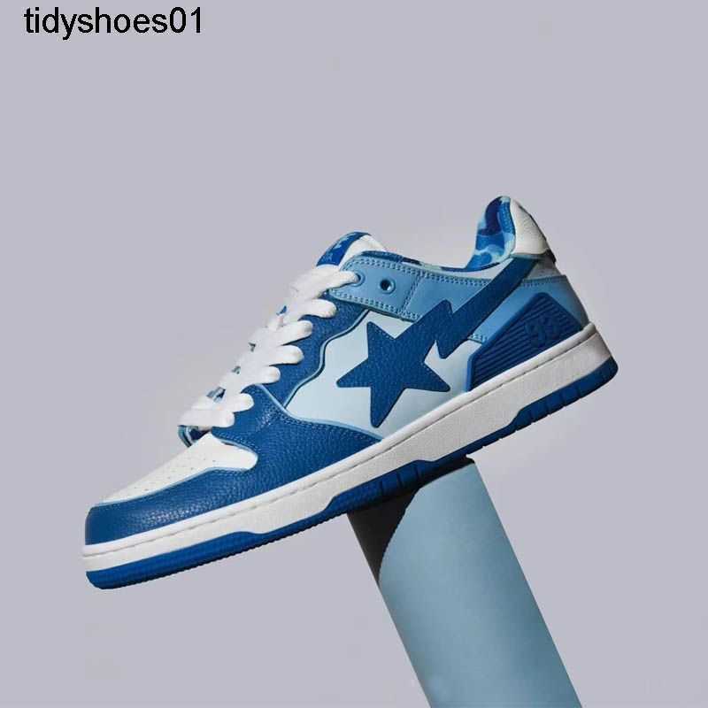 Aoshan ins Same Versatile Skateboarding Shoes Leather Low top Casual Vibe Men's Skateboarding Shoes, Pure black 
Aoshan ins Same Versatile Skateboarding Shoes Leather Low top Casual Vibe Men's Skateboarding Shoes, Pure black