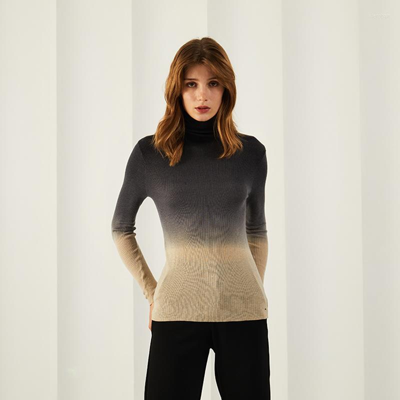 Women's Sweaters Black White Gradient Pullover Turtleneck Sweater Vintage Casual Autumn Winter Warm Long Sleeve Knitted Slim Jumper Women
Women's Sweaters Black White Gradient Pullover Turtleneck Sweater Vintage Casual Autumn Winter Warm Long Sleeve Knitted Slim Jumper Women