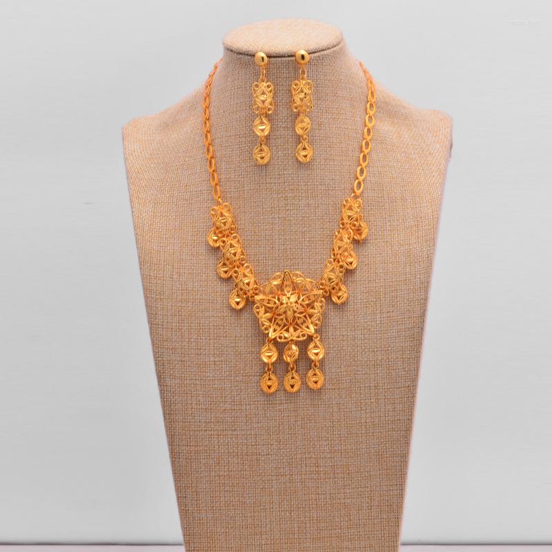 Necklace Earrings Set Dubai Gold Color African For Women Party Wedding Bridal Accessories Bride Gift, Picture shown
Necklace Earrings Set Dubai Gold Color African For Women Party Wedding Bridal Accessories Bride Gift, Picture shown