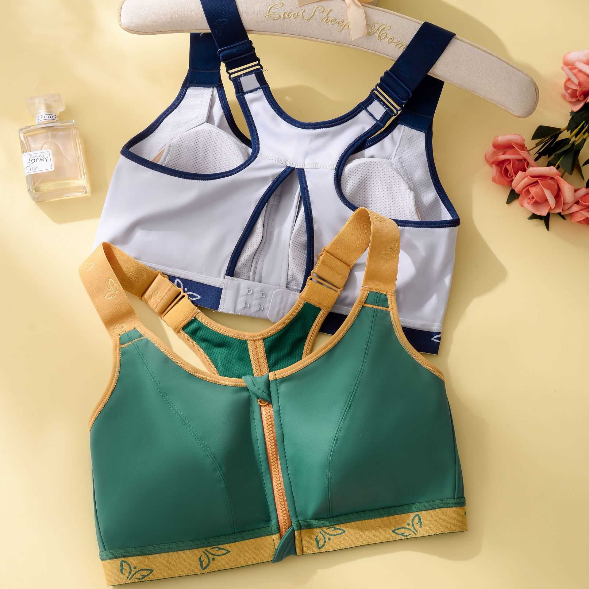 Women's Sexy Set Bras Sets Non Trace Quick Drying Large Back Sports Sweat Absorption Breathable Shockproof No Steel Ring Vt Gathered Bra Underwear Female, Black 
Women's Sexy Set Bras Sets Non Trace Quick Drying Large Back Sports Sweat Absorption Breathable Shockproof No Steel Ring Vt Gathered Bra Underwear Female, Black