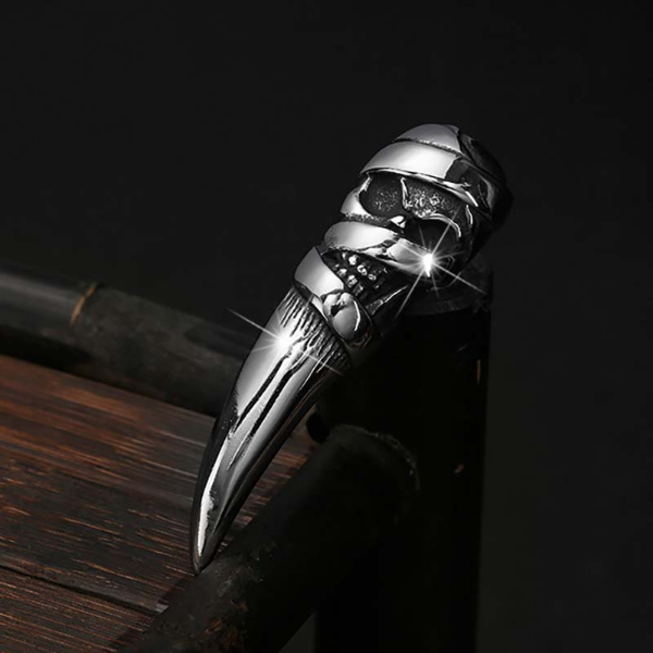 Street style Skull Tooth Necklace Pendant Stainless Steel Ancient Silver Necklaces Women Men Hiphop Fashion Fine Jewelry
Street style Skull Tooth Necklace Pendant Stainless Steel Ancient Silver Necklaces Women Men Hiphop Fashion Fine Jewelry