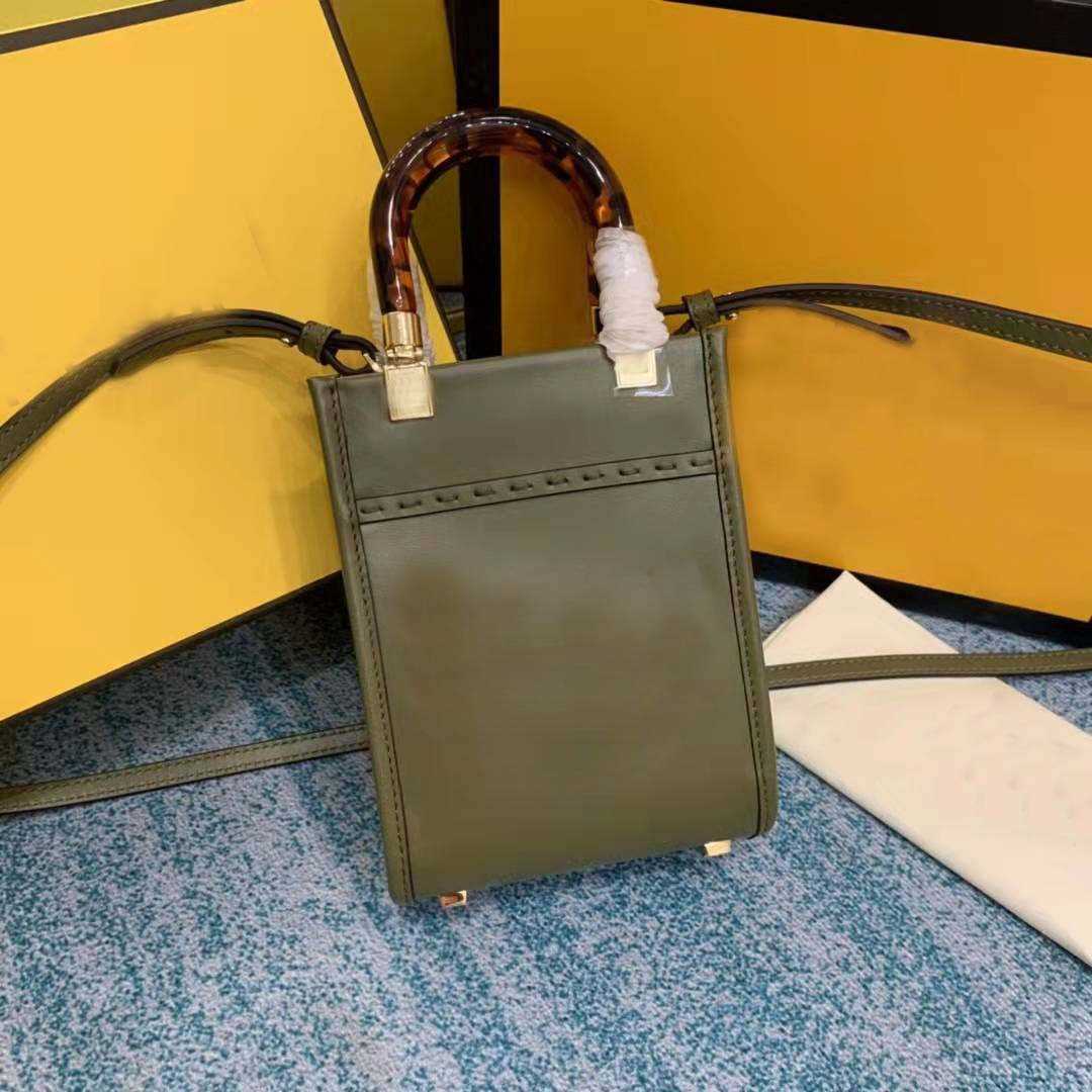 Amber Summer Tote Sunshine Mini Handbag of Family f Cross Arm Small Square Bag Exquisite Mobile Phone, White6
Amber Summer Tote Sunshine Mini Handbag of Family f Cross Arm Small Square Bag Exquisite Mobile Phone, White6