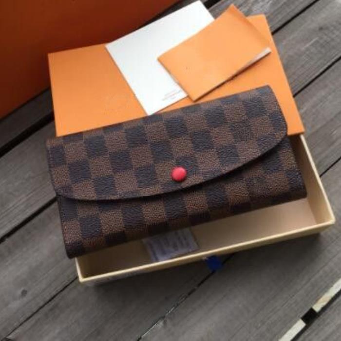 hot Fashion Designers Zippy WALLET Luxurys Mens Womens leather Notebook Wallets High Quality Classic Monograms Coin Purse Card Holder Clutch, A+
hot Fashion Designers Zippy WALLET Luxurys Mens Womens leather Notebook Wallets High Quality Classic Monograms Coin Purse Card Holder Clutch, A+