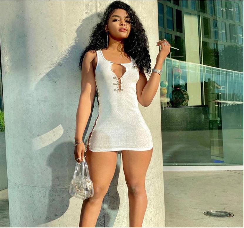 Party Dresses Solid Color Brooch Mini Sleeveless Sexy Casual Women Comfortable Y2K Street Style Basic Tourism Partywear, White
Party Dresses Solid Color Brooch Mini Sleeveless Sexy Casual Women Comfortable Y2K Street Style Basic Tourism Partywear, White