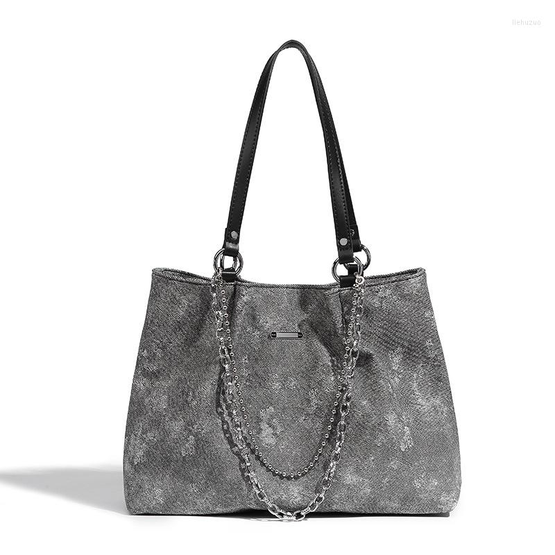 Evening Bags Large Capacity Women Shoulder Casual Chains Tote Bag Quality Pu Leather Female Travel Shopper Handbag, Blue 
Evening Bags Large Capacity Women Shoulder Casual Chains Tote Bag Quality Pu Leather Female Travel Shopper Handbag, Blue