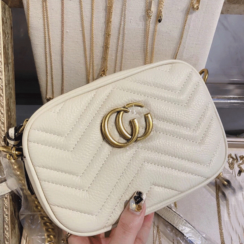 Designer Bags Shoulder Bag Marmont Crossbody handbag High Quality 2 G Letter Stylish Metal Classic Crossbody Clutches Large Medium Small GucciGG#17322, Red
Designer Bags Shoulder Bag Marmont Crossbody handbag High Quality 2 G Letter Stylish Metal Classic Crossbody Clutches Large Medium Small GucciGG#17322, Red