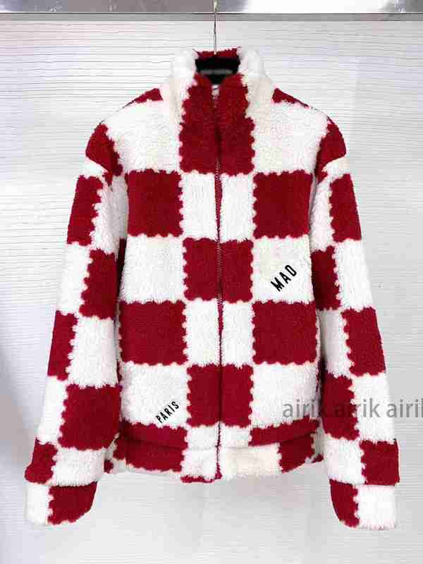 Men's Jackets Winter plaid pattern Jacket designer jacquard multifunctional warm stand collar lamb wool coat for men and women DPIM
Men's Jackets Winter plaid pattern Jacket designer jacquard multifunctional warm stand collar lamb wool coat for men and women DPIM