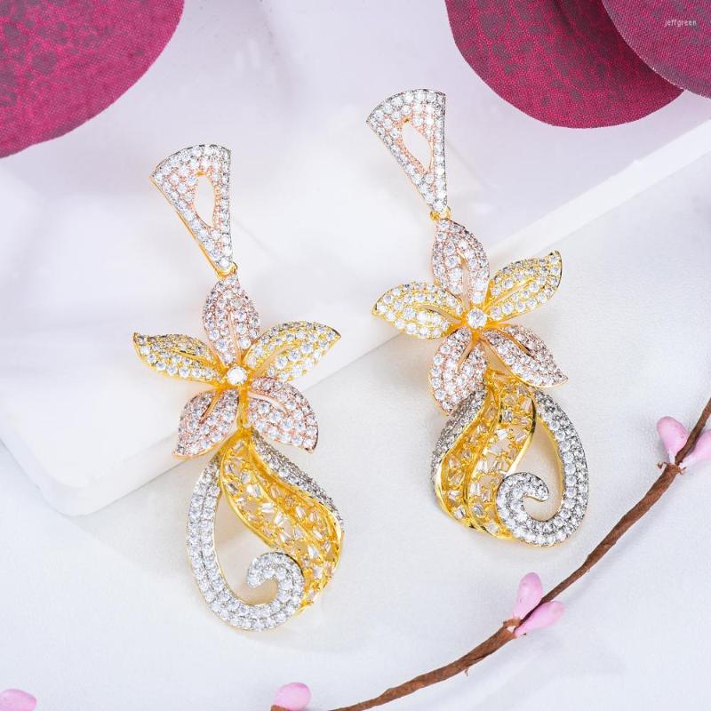 Dangle Earrings Kellybola Exclusive High-Quality Geometric Flower Full Cubic Zirconia Female Girl Prom Daily Performance Accessories
Dangle Earrings Kellybola Exclusive High-Quality Geometric Flower Full Cubic Zirconia Female Girl Prom Daily Performance Accessories