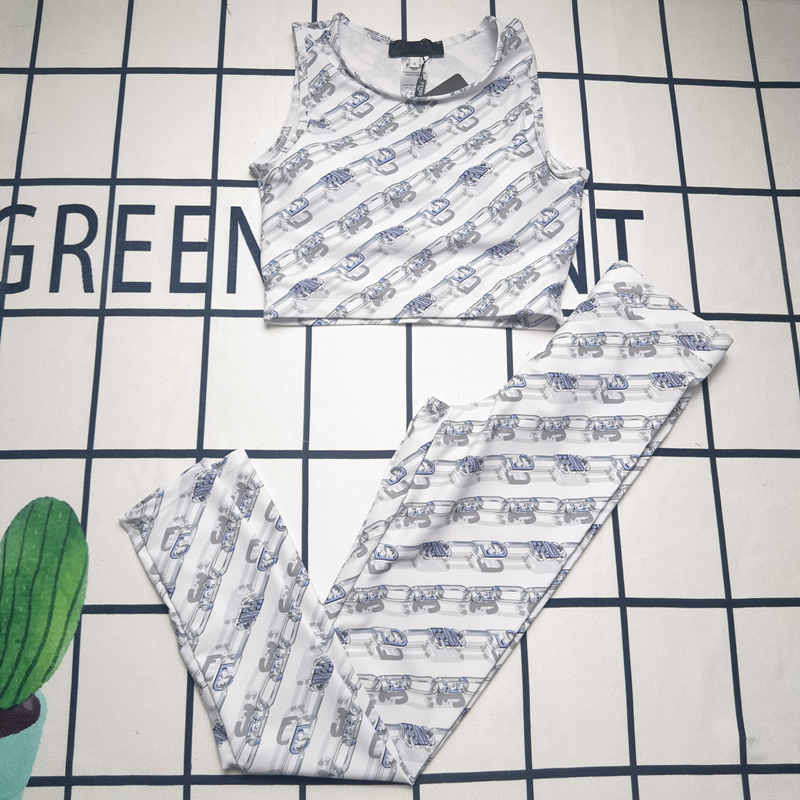 Yoga Suits Letter Print T Shirts Leggings For Women Designer Tracksuits Sexy Ladies Elastic Slim Tights Sports Wear
Yoga Suits Letter Print T Shirts Leggings For Women Designer Tracksuits Sexy Ladies Elastic Slim Tights Sports Wear