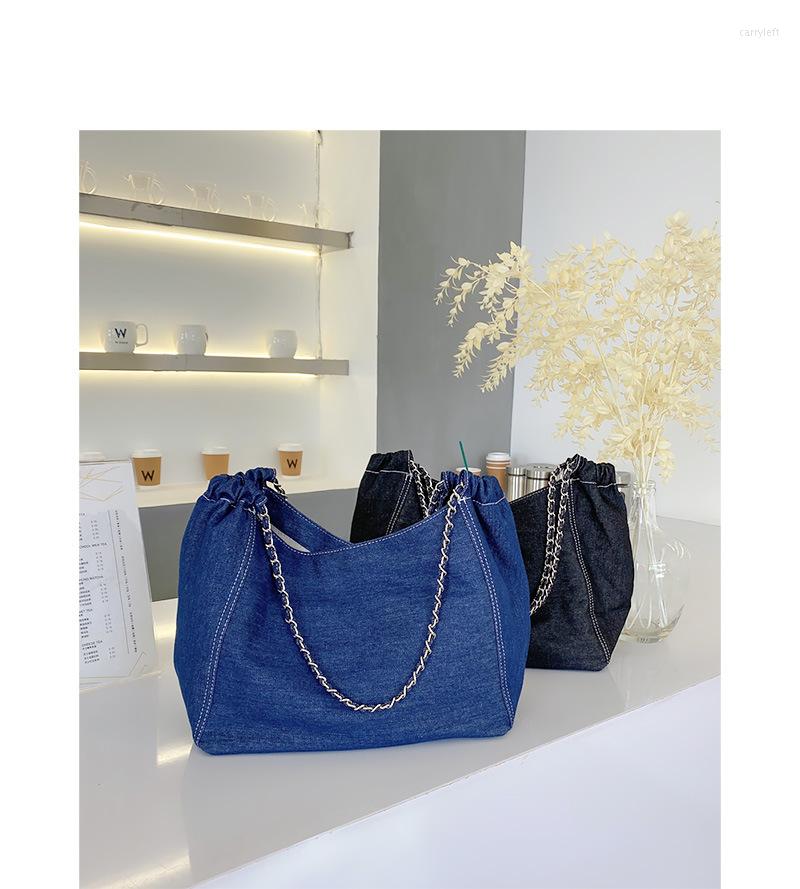 Duffel Bags Leisure Literary Canvas Bag Ins Western Denim Chain Retro Blue Black Jean Shoulder Women EW0040-1
Duffel Bags Leisure Literary Canvas Bag Ins Western Denim Chain Retro Blue Black Jean Shoulder Women EW0040-1