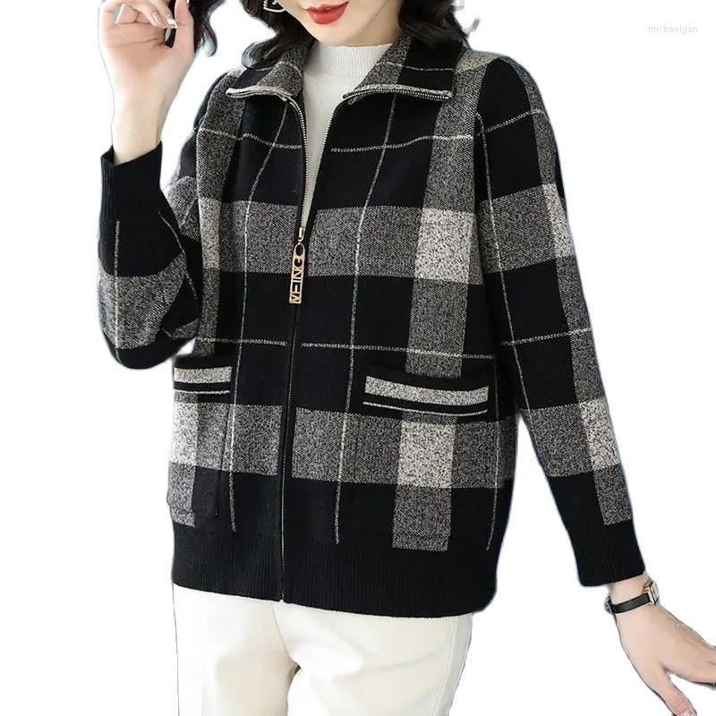 Women's Knits Knitted Cardigan Sweater Women's Jacket 2022 Spring Autumn Middle-Aged Women Zipper Plaid Coat Casual Outerwear Tops, Black
Women's Knits Knitted Cardigan Sweater Women's Jacket 2022 Spring Autumn Middle-Aged Women Zipper Plaid Coat Casual Outerwear Tops, Black
